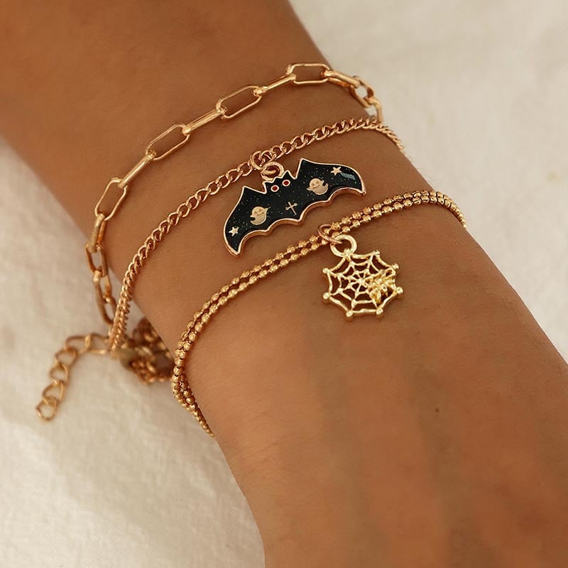 Fashionable And Creative Bat Spider Web Design Bracelet