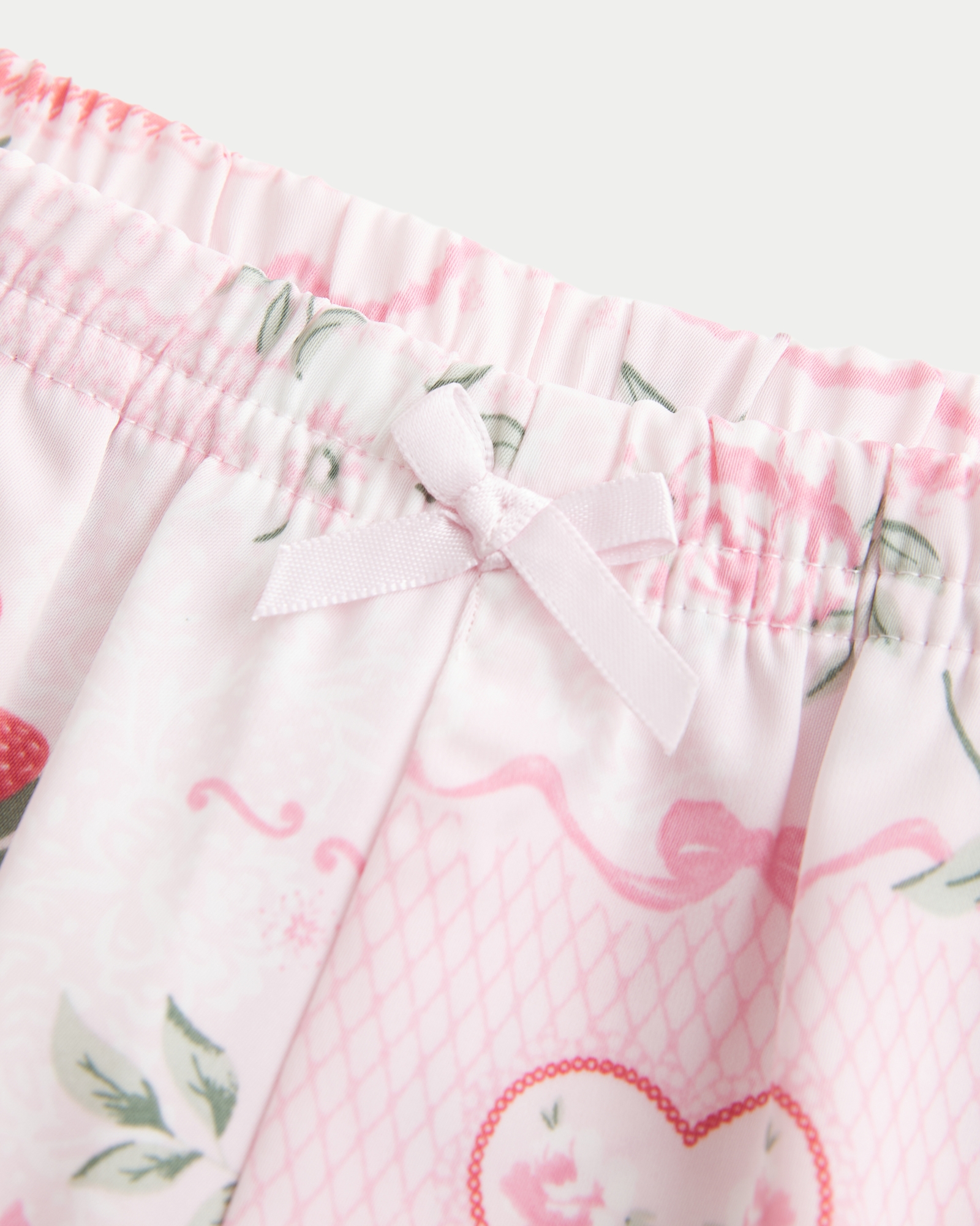 Bow Embellishment Shorts