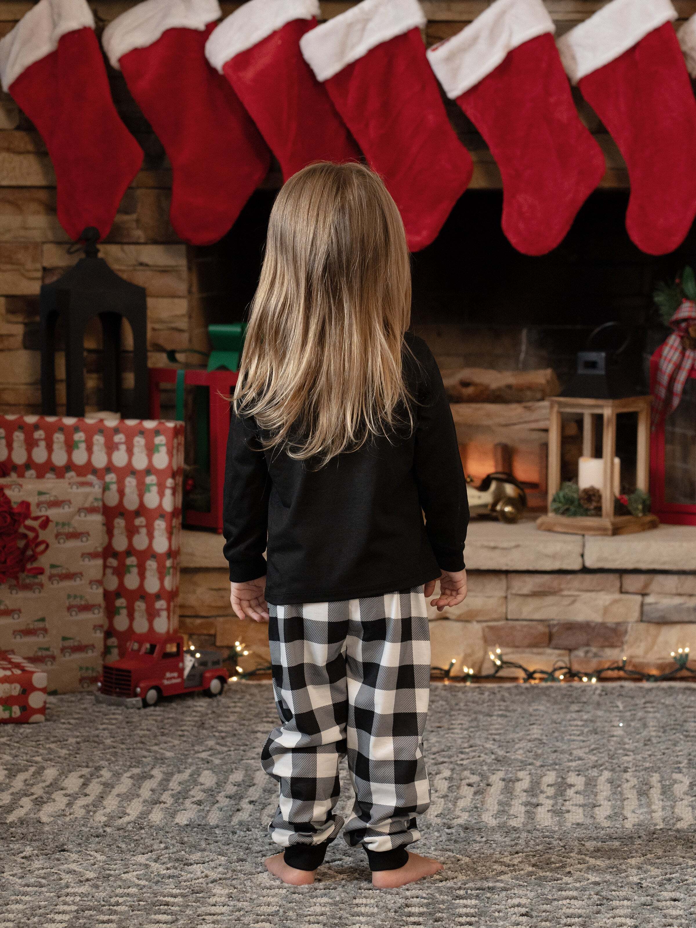 Christmas Family Matching Glow In The Dark Letters Print Long-sleeve Pajamas Sets with Christmas Socks Black+White