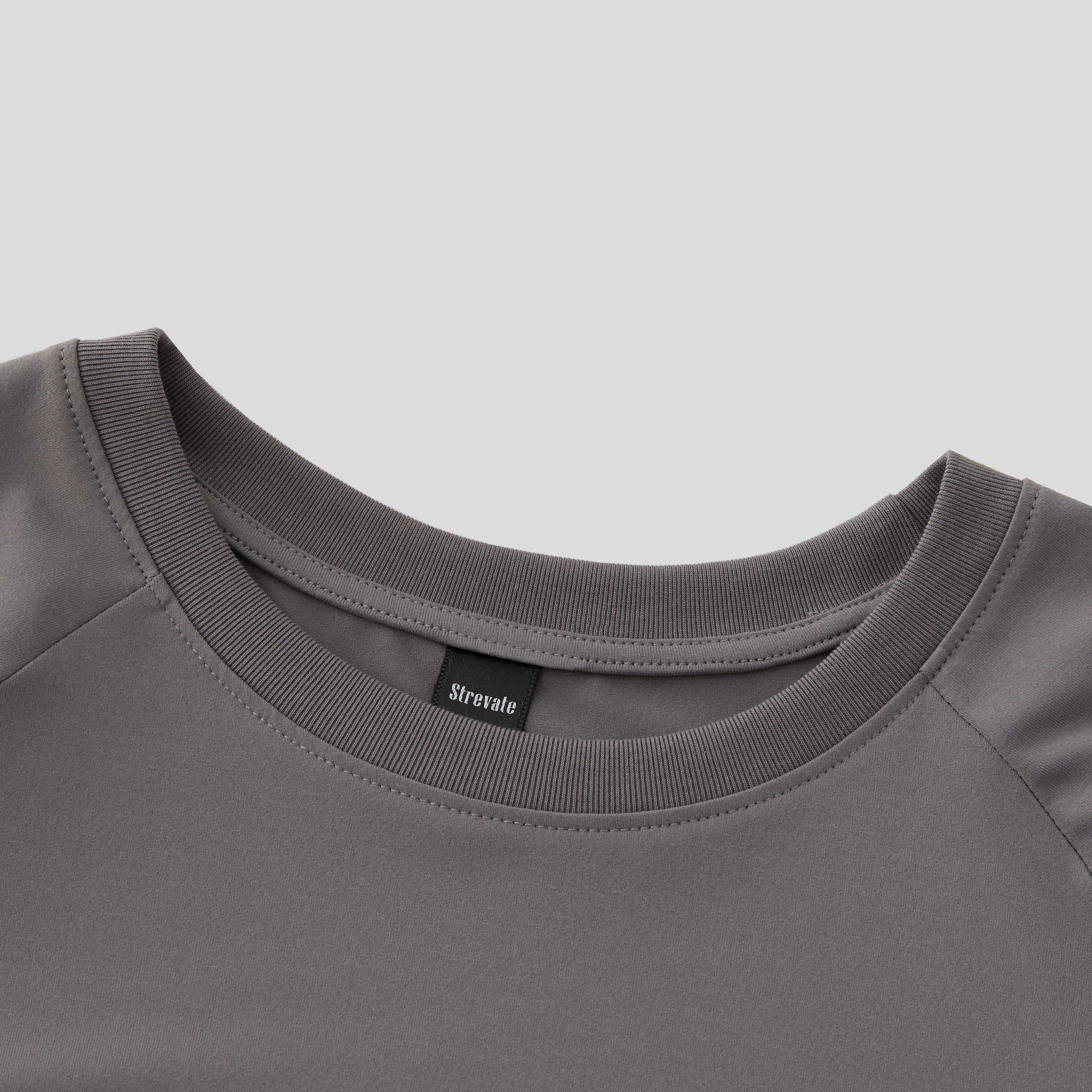 Men's Raglan Sleeve Tee, Athletic Tapered Fit, Arm-Enhancing Sleeves, Menswear Wrinkle-Resistant Stretch Fabric Gym Workout T-Shirt Fitness Running Tops