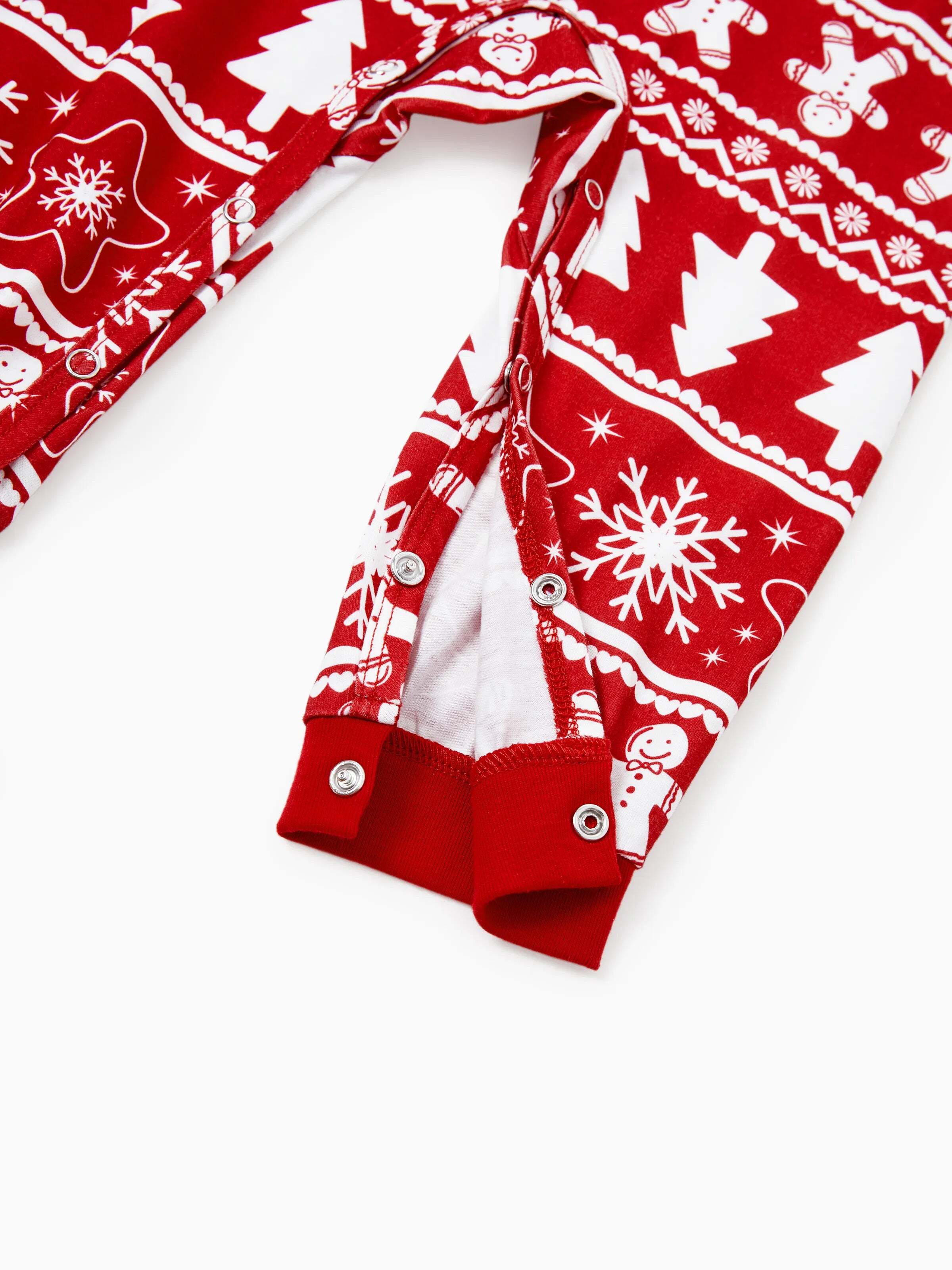 Christmas Matching Family Pajamas Set Gingerbread and Christmas Tree Print Red PJS with Christmas Socks Red
