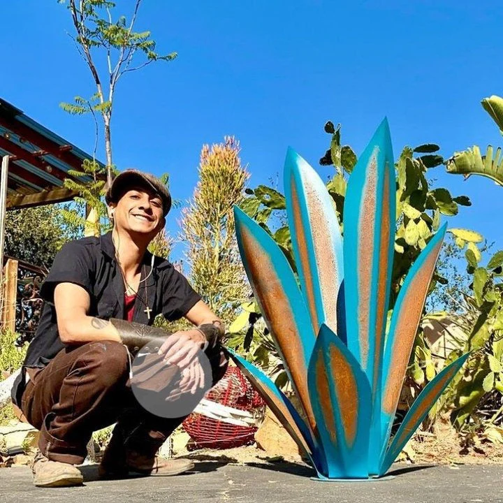 Anti rust Metal Tequila Agave Plant