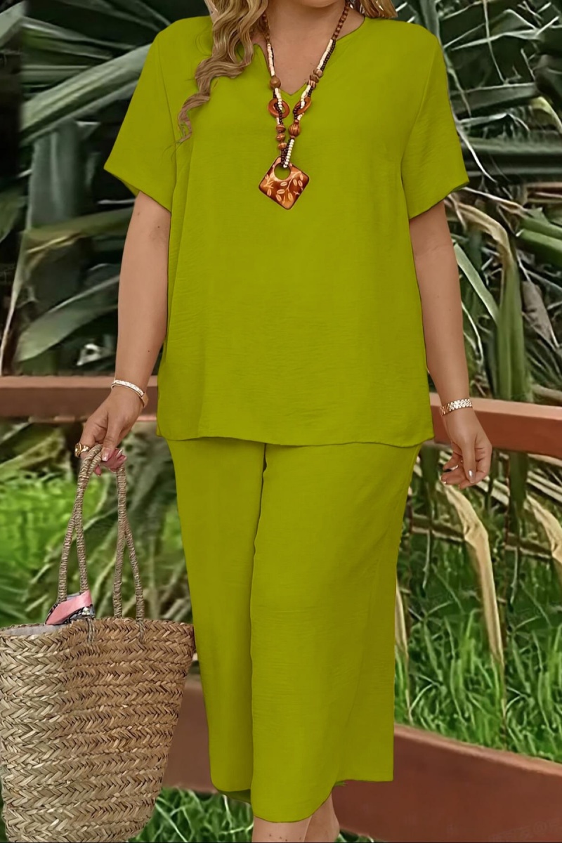 Elegant Plus Size Women's Solid Color Short Sleeve Fashion Top & Casual Wide Leg Pants Set