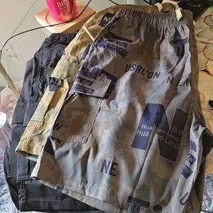 Men’s summer shorts with letter print, drawstring, and multiple pockets