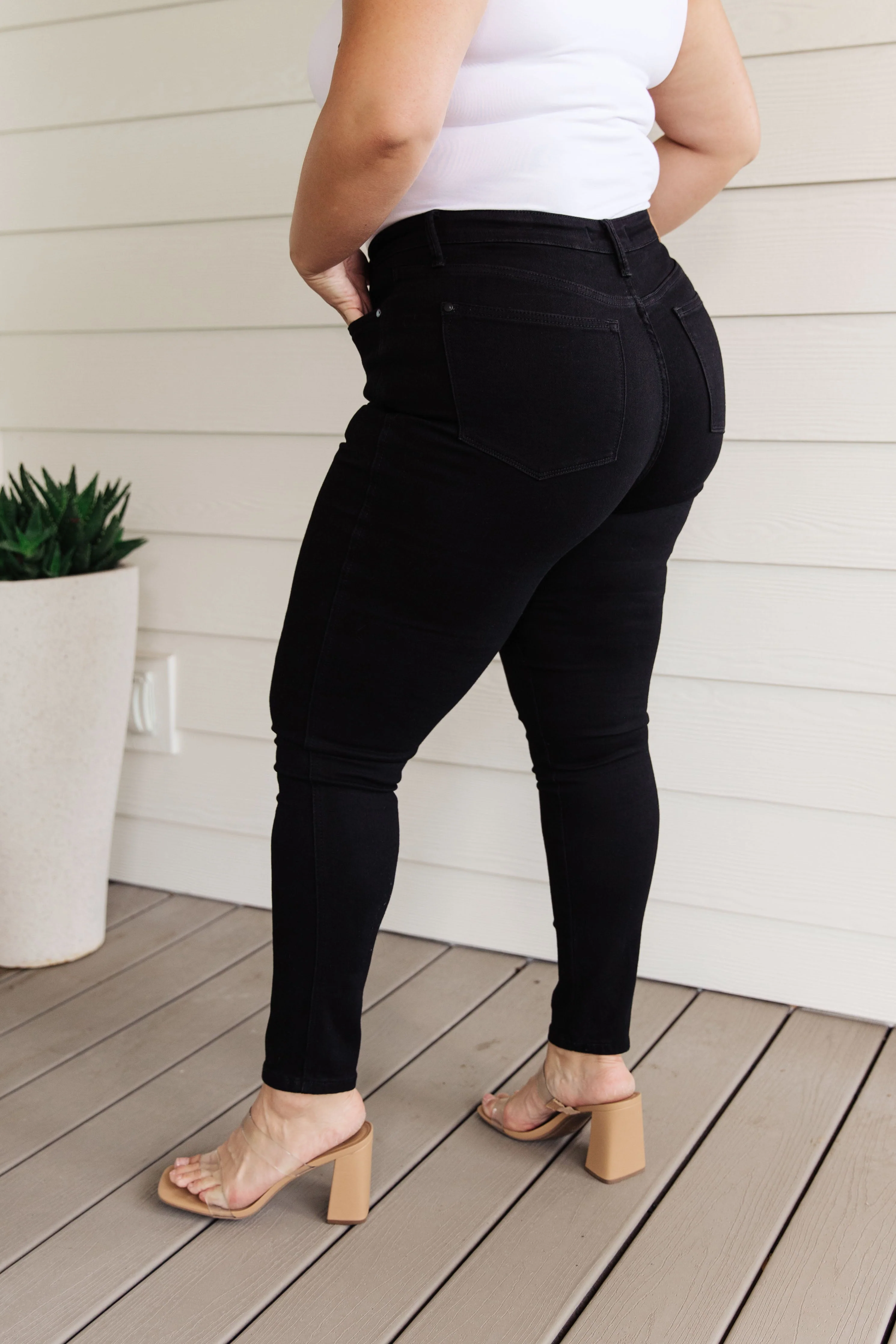 Blue Audrey High Rise Control Top Classic Skinny Jeans in Black