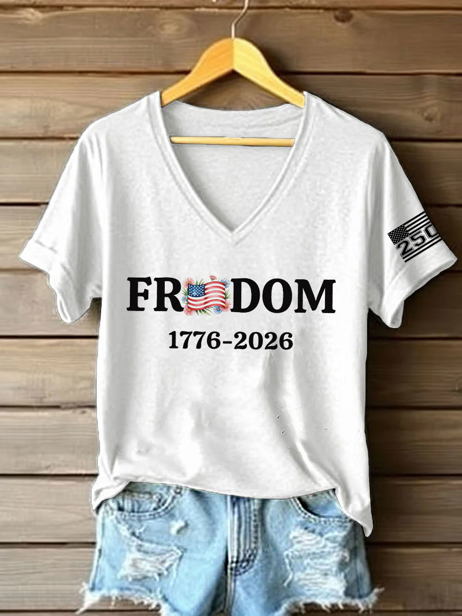 250Th Anniversary Flag Element Commemorative Retro V-Neck T-Shirt
