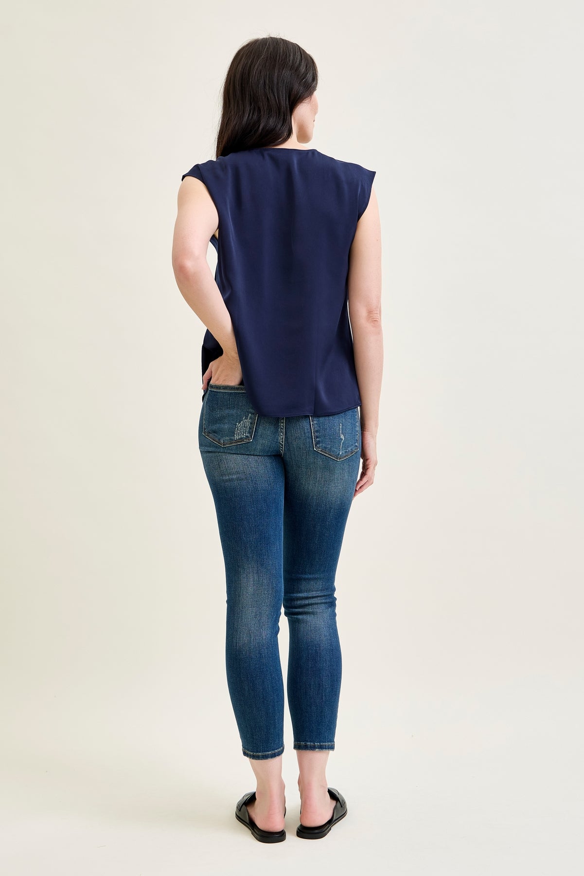 Angie Mid Rise Comfy Chic 27