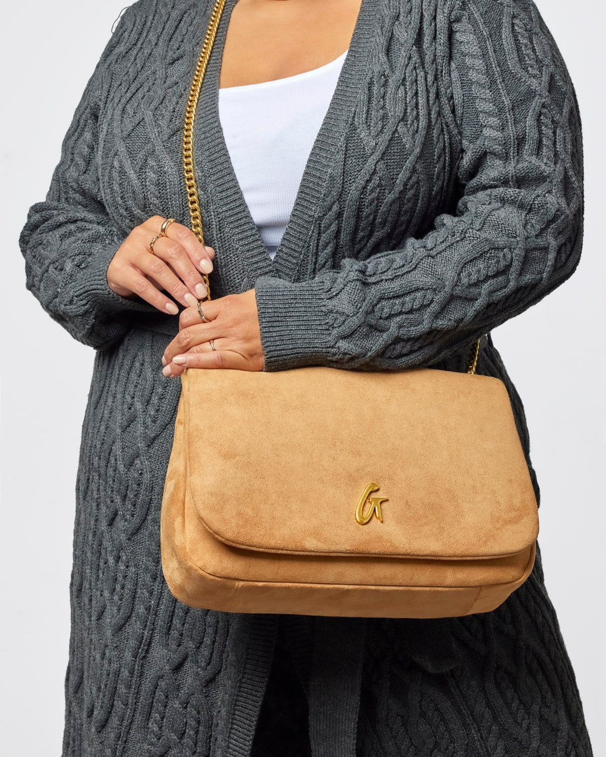 MEDIUM SUEDE FLAP BAG - TAN