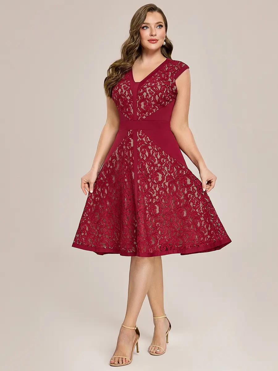 🌸 Elegant Floral Lace V-Neck Evening Gown