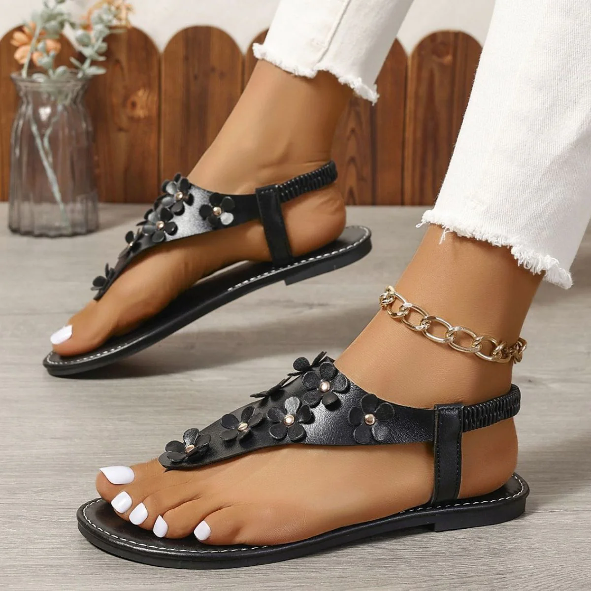 Toe Post Flats Sandals (2 color options)