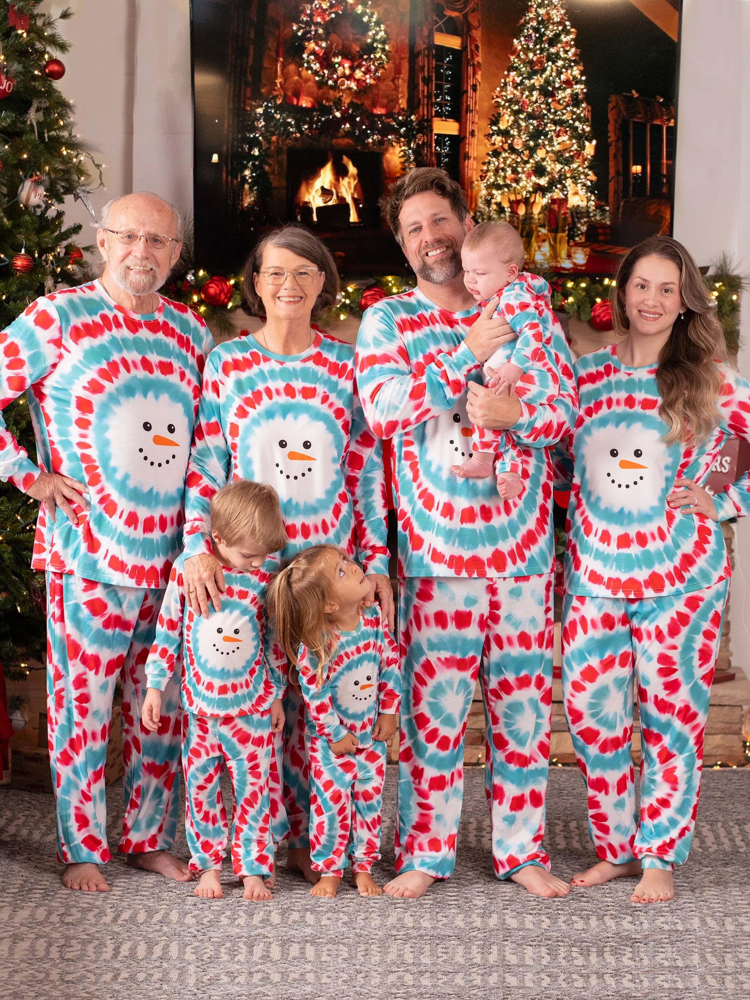 Christmas Snowman Print Family Matching Colorful Pajamas Sets with Christmas Socks Multi-color