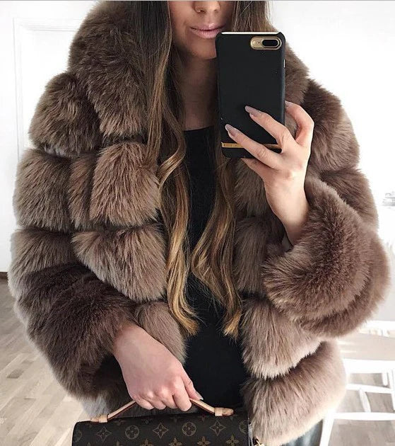 CALINE | Manteau Glamour En Fourrure