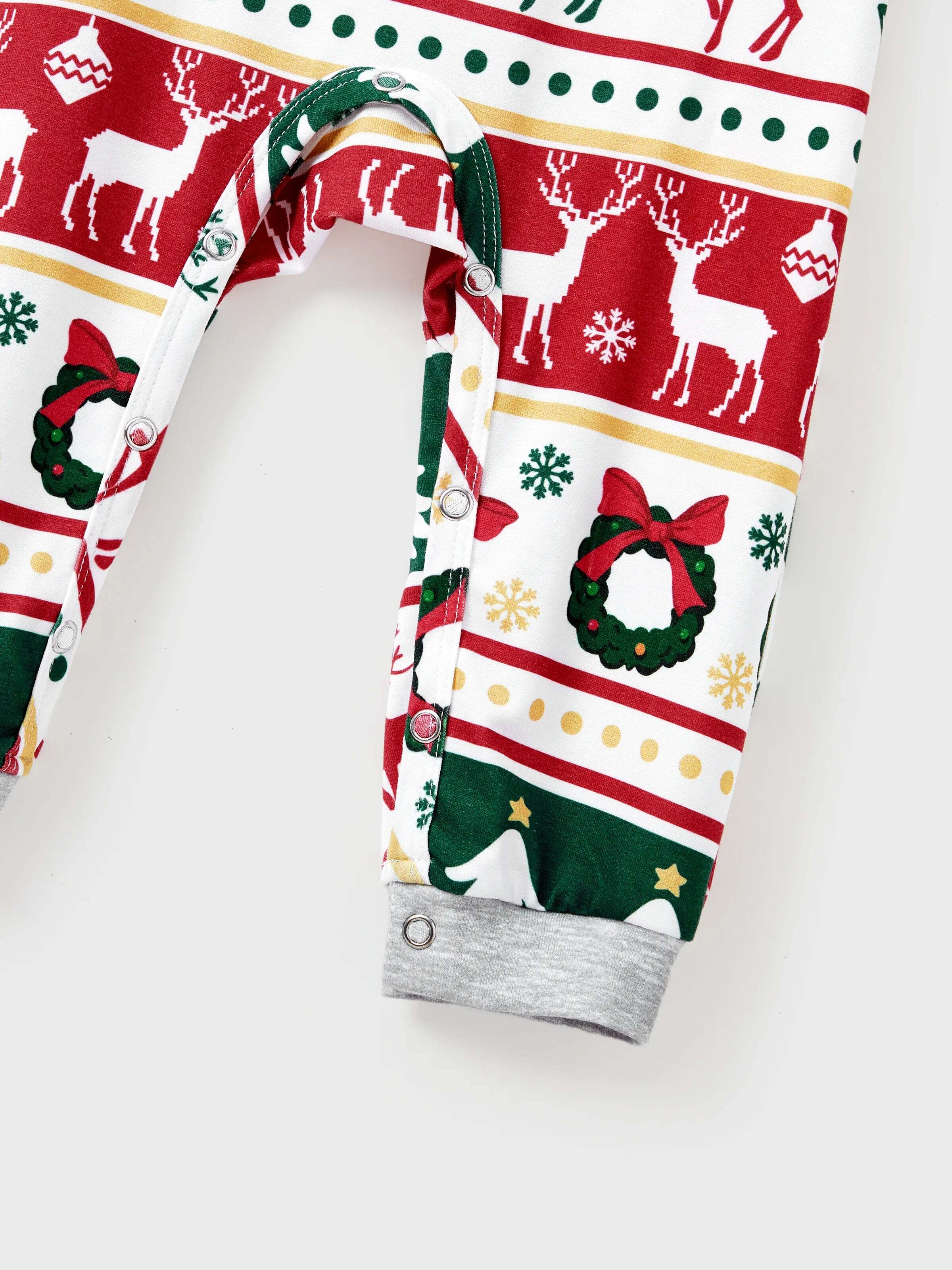 Christmas Pajamas Family Matching Allover Reindeer/Xmas Tree Pattern PJs Sets with Christmas Socks ColorBlock