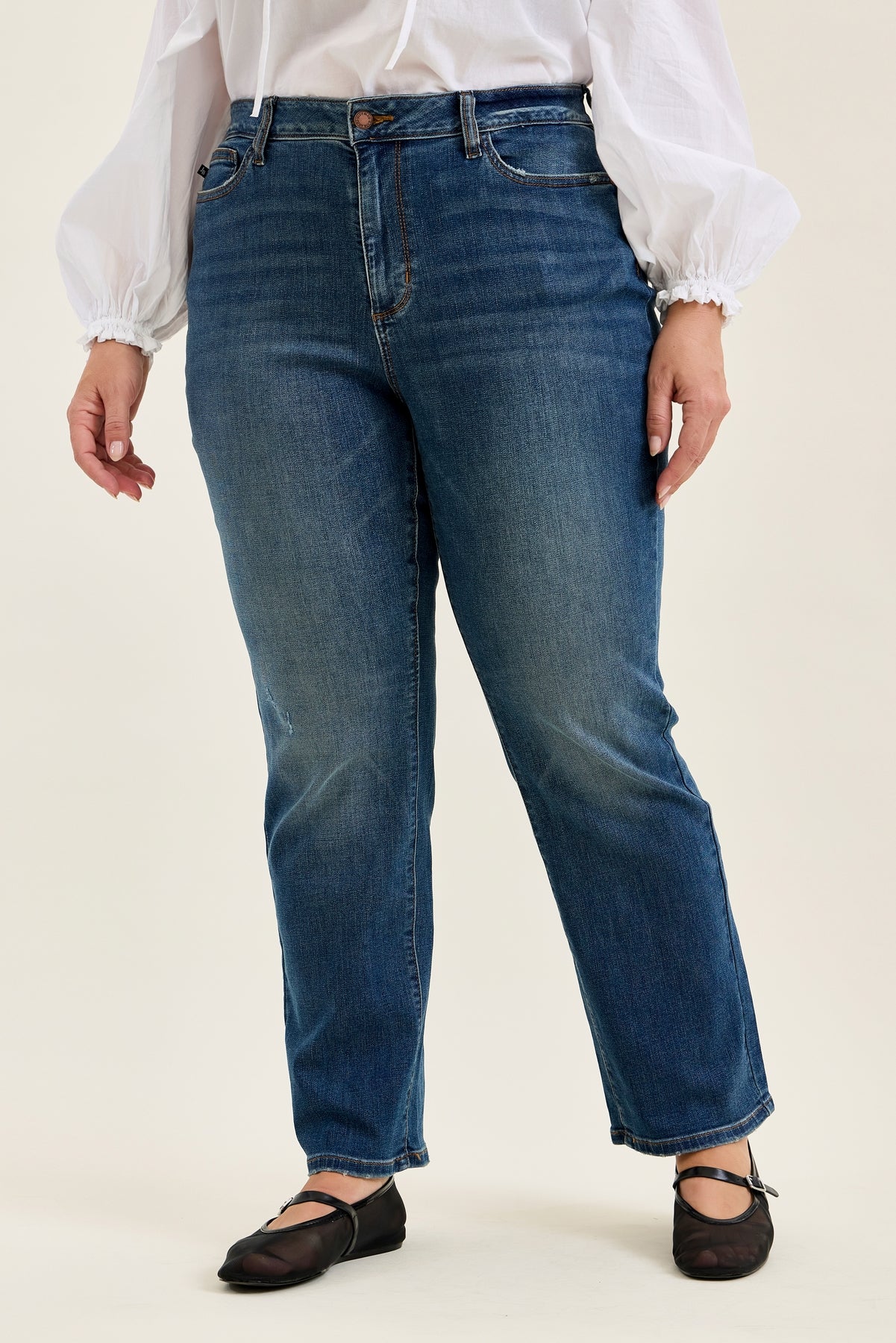 Kimberly Straight Fit (Dark Wash) - PLUS