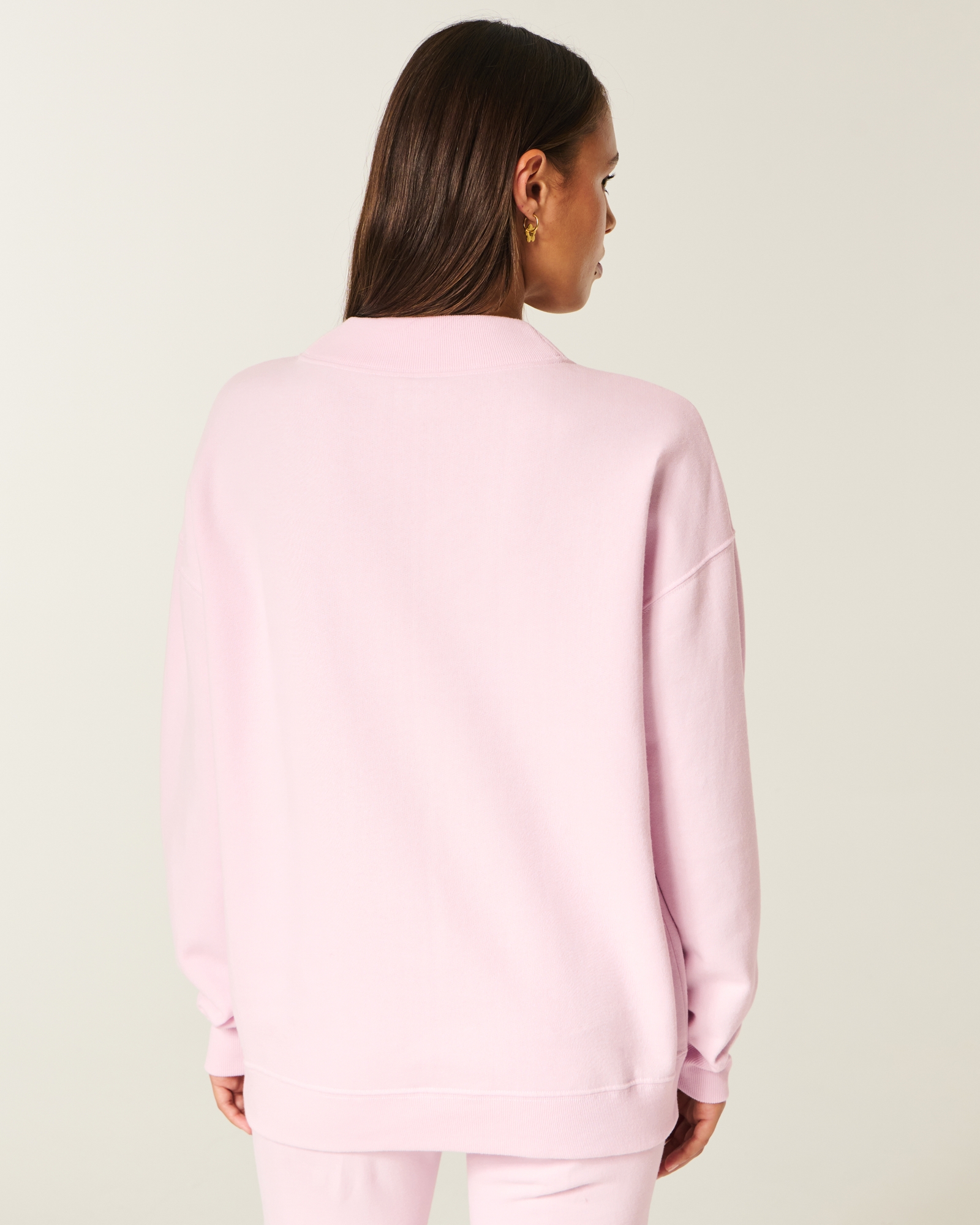Oversized Mock-Neck Sweatshirt