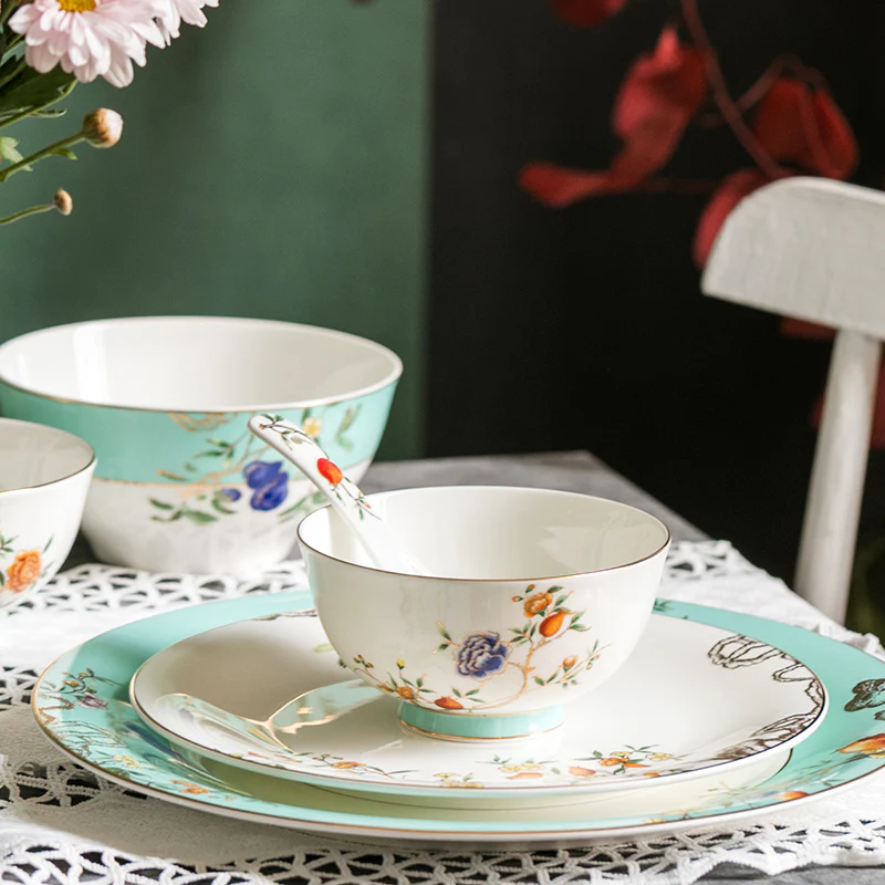 Bone China European Antique Style Bowl and Plate