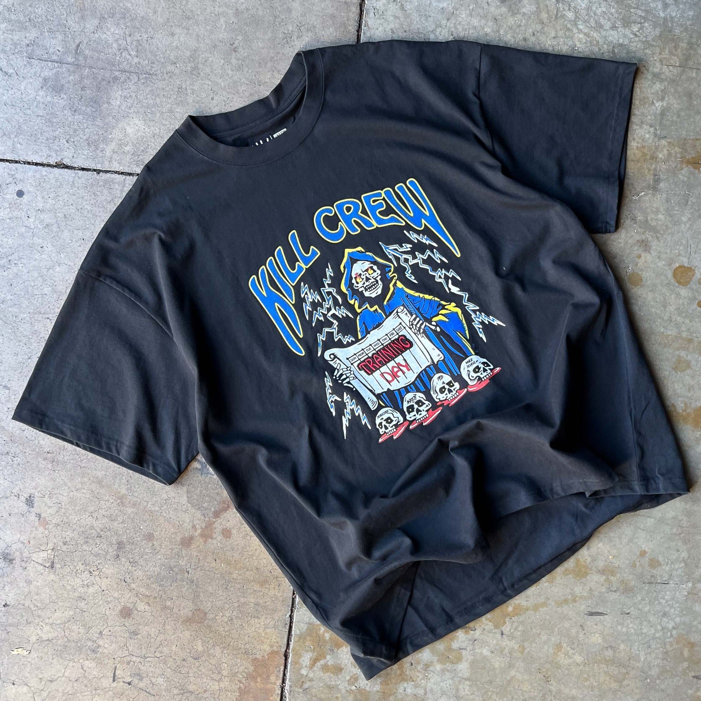 OVERSIZED TRAINING DAY T-SHIRT - BLACK