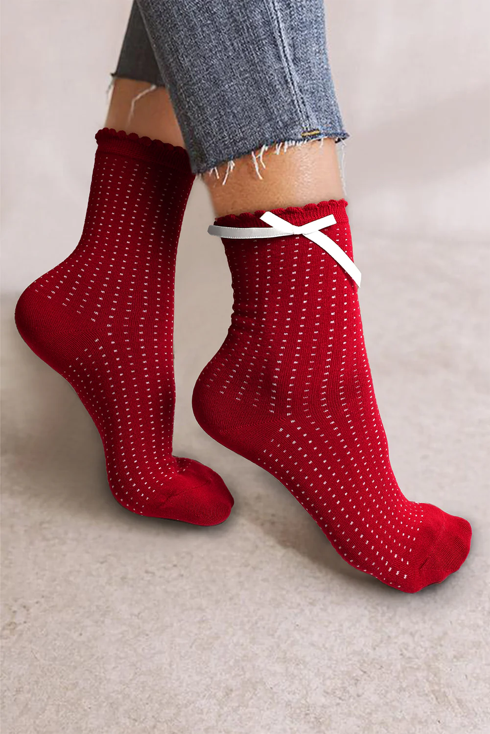 White Sweet Lettuce Trim Soft Crew Socks