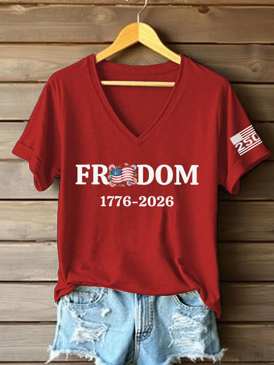 250Th Anniversary Flag Element Commemorative Retro V-Neck T-Shirt