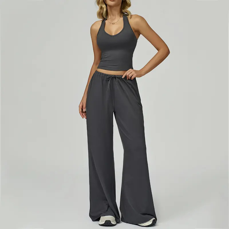 Women's two-piece athleisure set