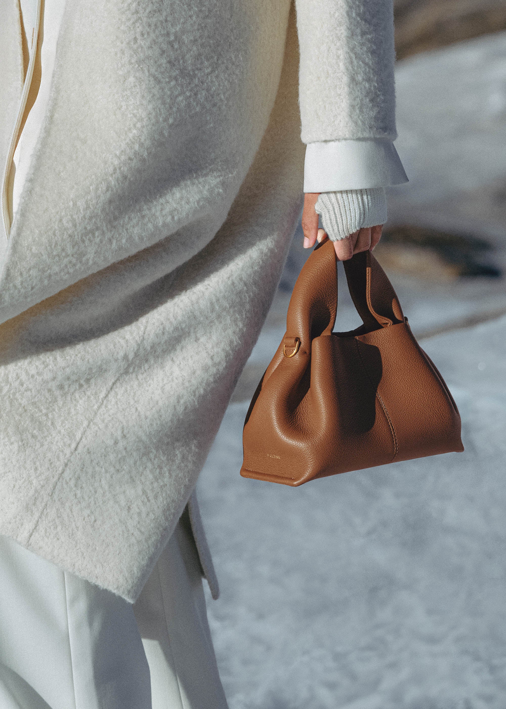 Numéro Neuf Mini - Textured Camel Clearance sale