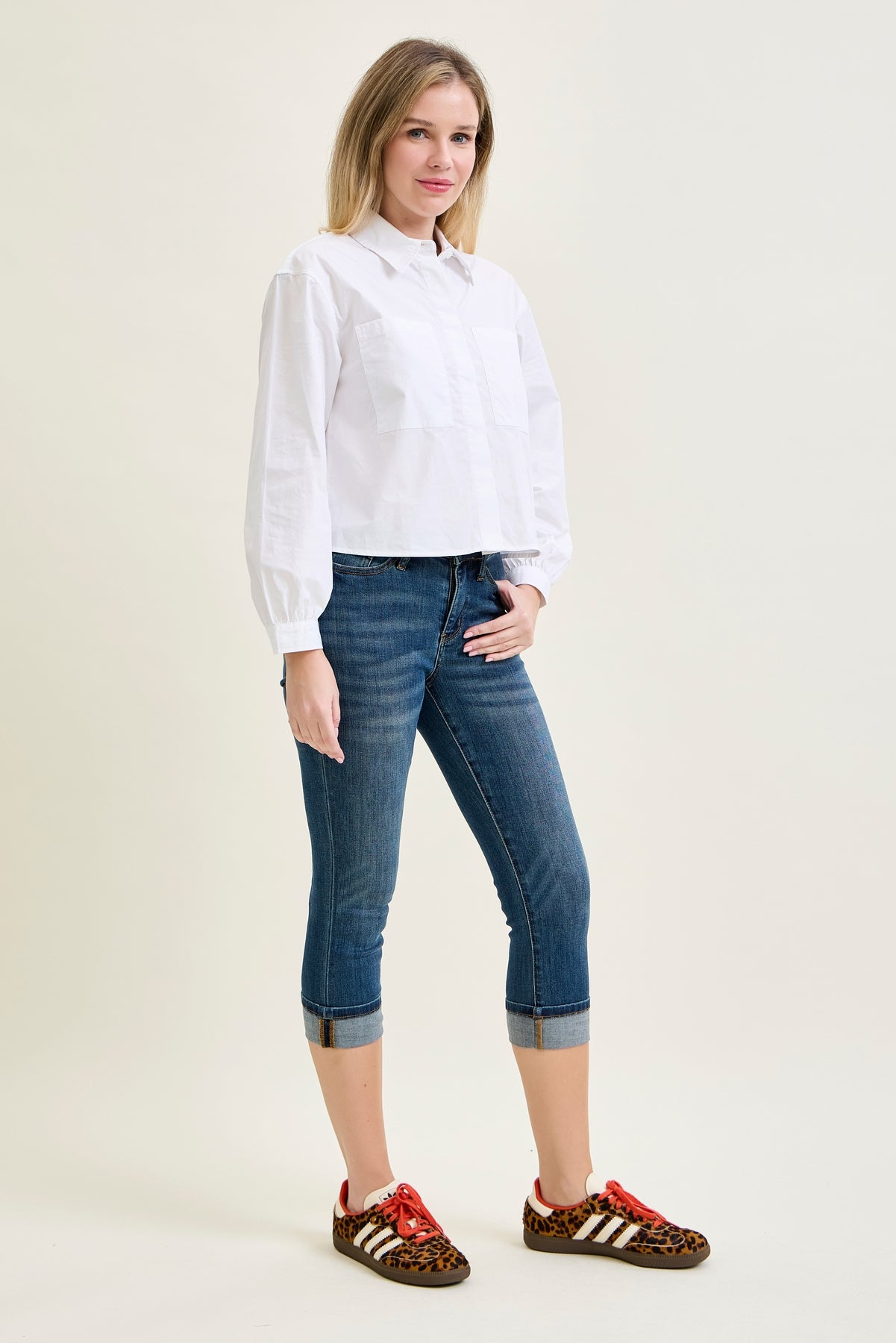 Serenity Mid Rise Capri
