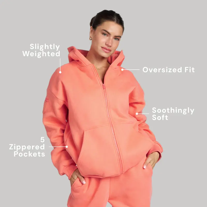 Unisex Zip-Up Hoodie with Secure Zip Pockets – Lightweight Travel Essential Sweatshirt for Everyday Wear