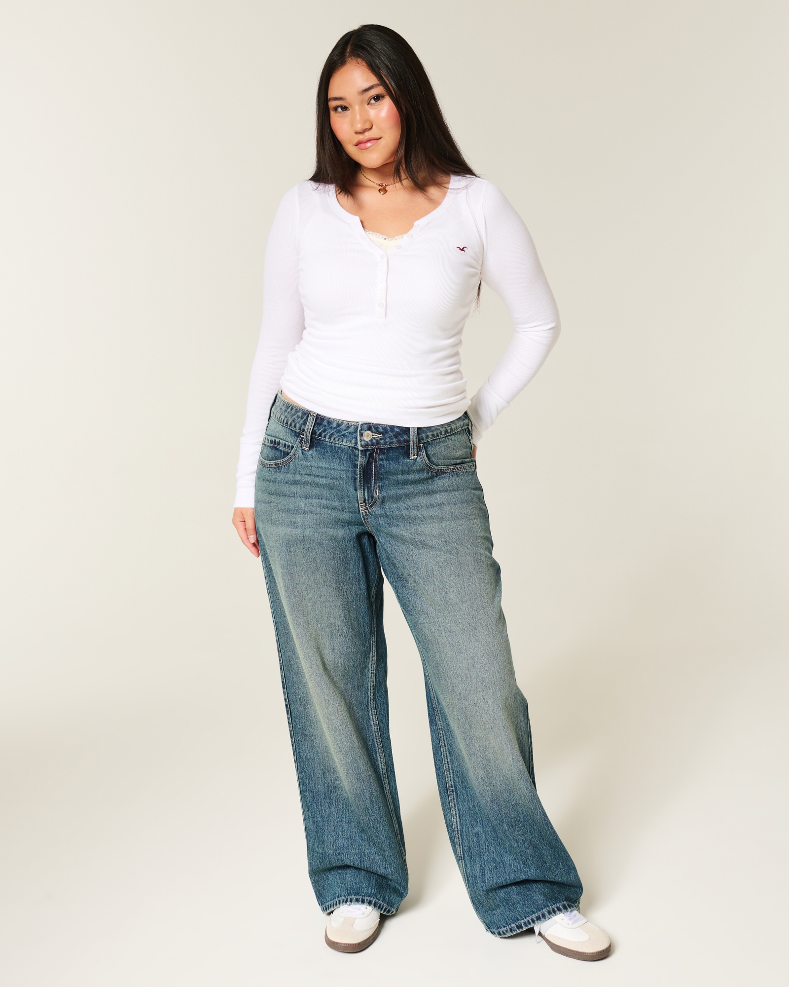 Low-Rise Dark Wash Baggy Jeans