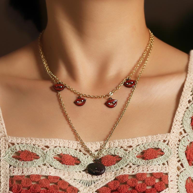 Fashionable And Personalized Creative Funny And Interesting Lip Pumpkin Design Necklace