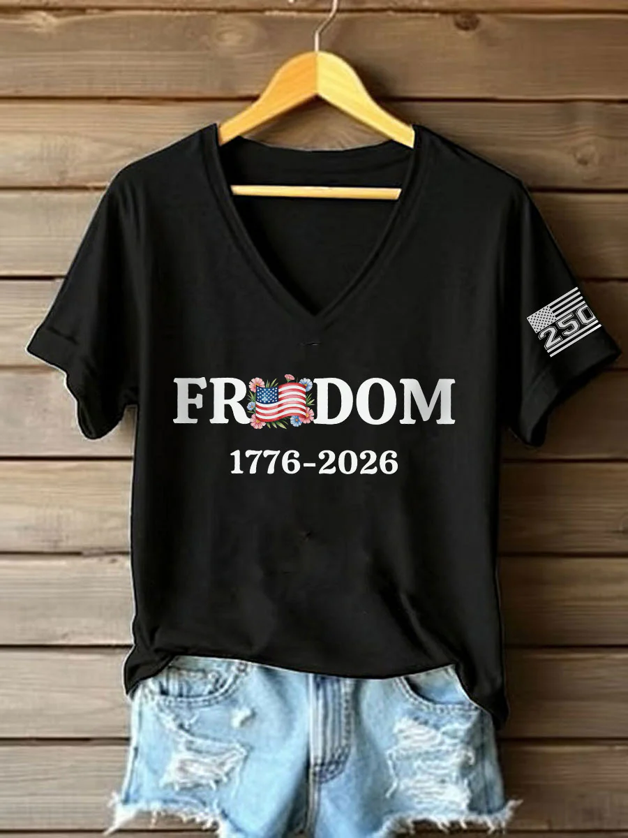 250Th Anniversary Flag Element Commemorative Retro V-Neck T-Shirt