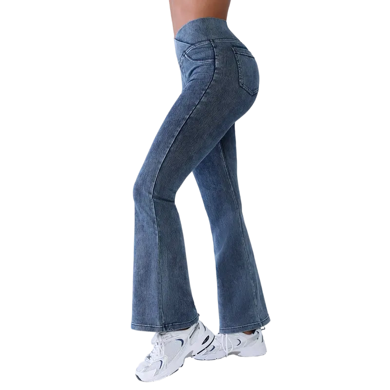 Women's high-waisted flared jeans