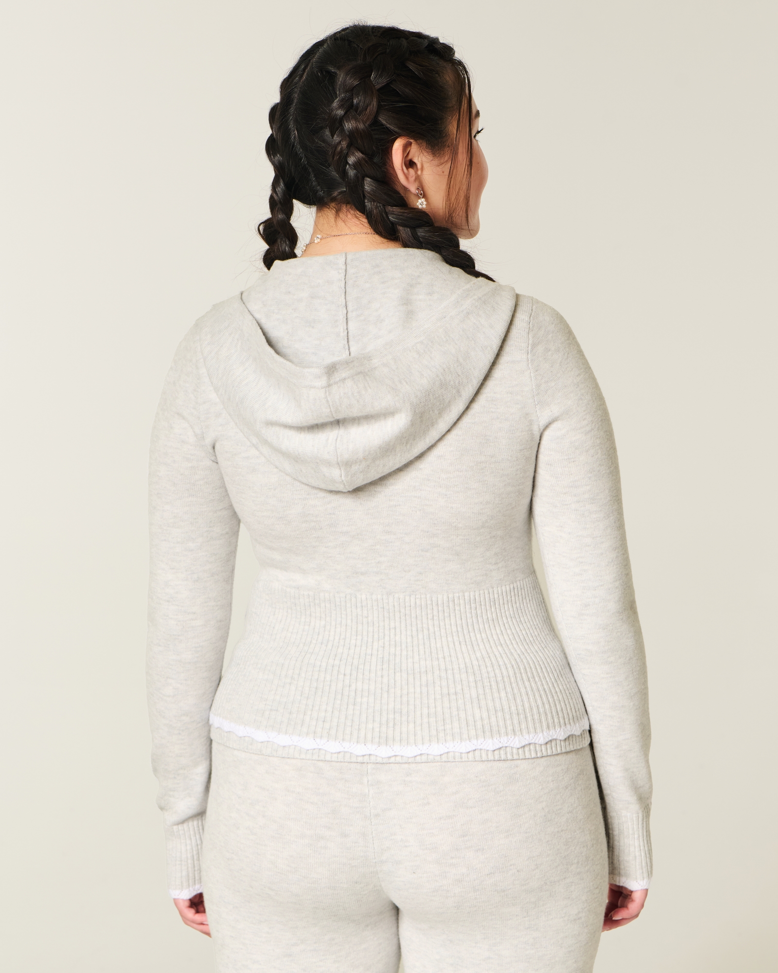 Gilly Hicks Cable-Knit Zip-Up Hoodie Sweater