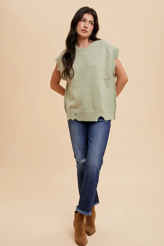 Wear Distressed Raw Hem Straight Leg Cropped Jeans
