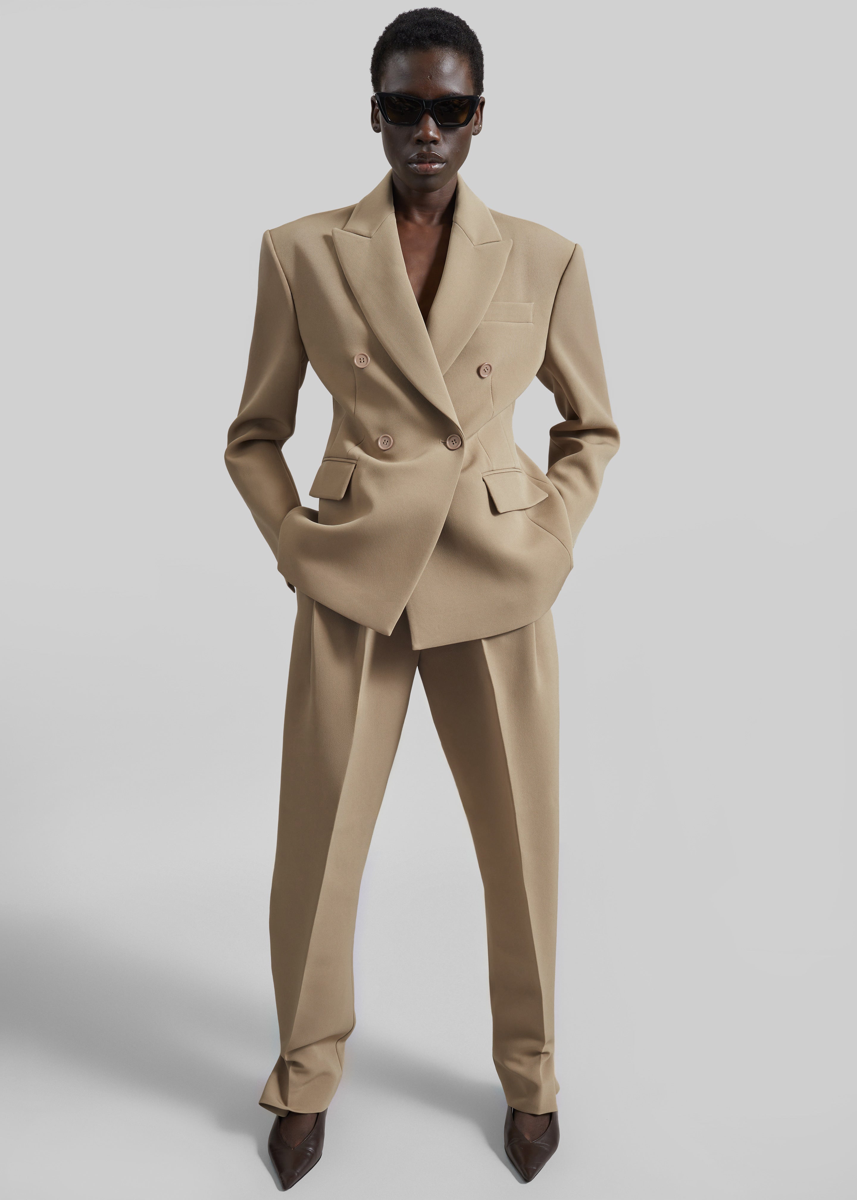 Doyer Cinched Blazer - Beige