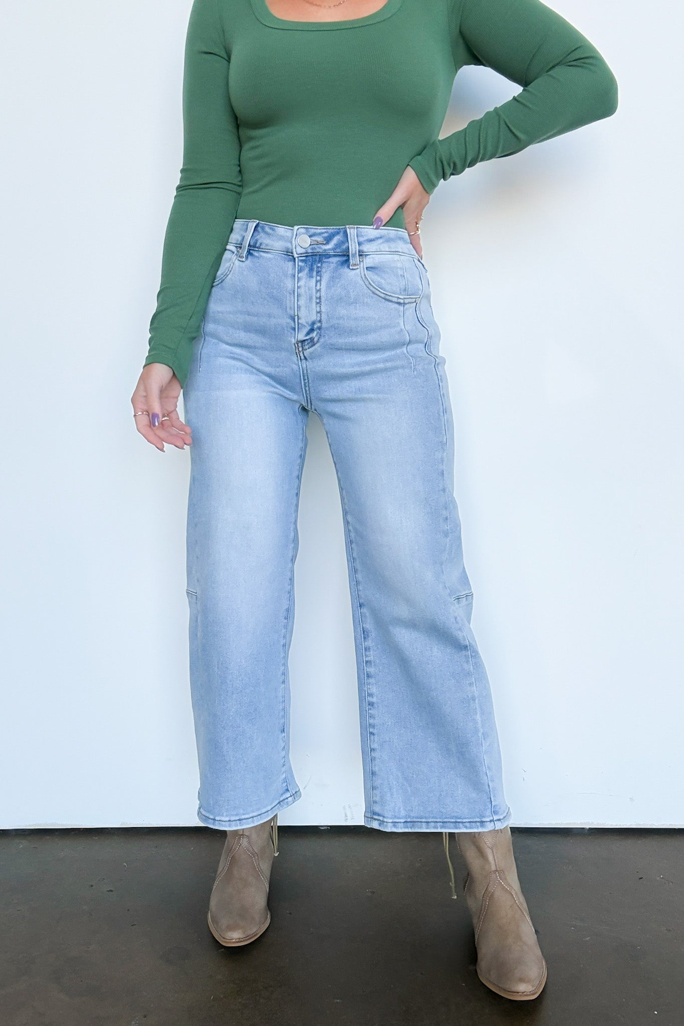 Crop Wide Leg Seam Detail Pants