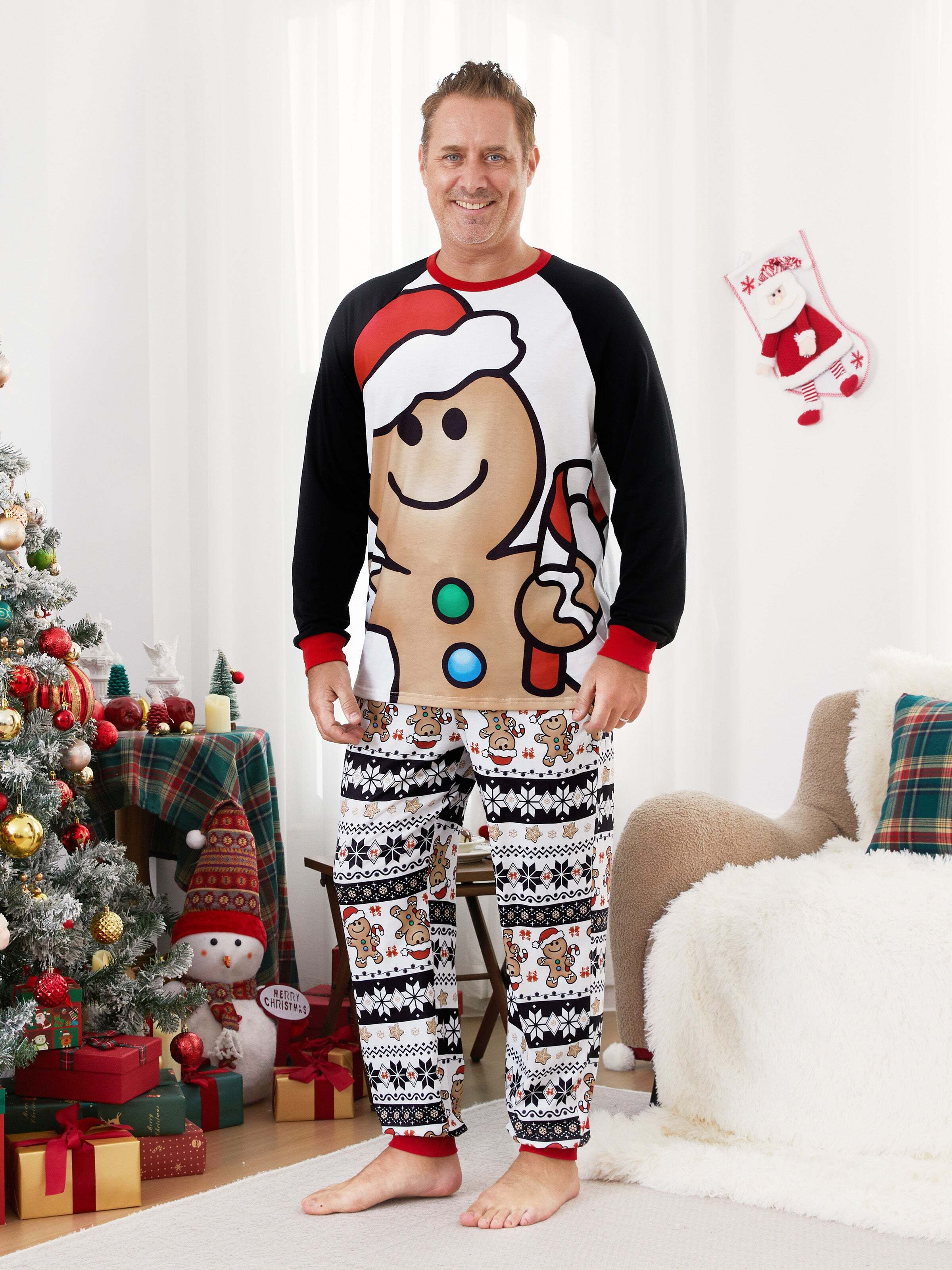 Christmas Family Matching Raglan Sleeves Gingerbread Man Pajamas Sets with Drawstring and Pockets with Christmas Socks red/black