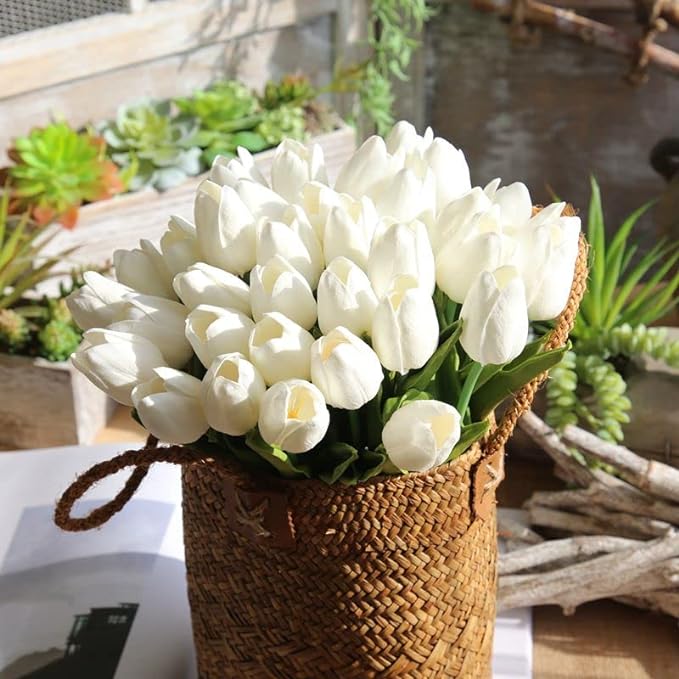UV Resistant Lifelike Artificial Tulips Flowers