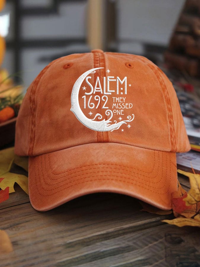 Unisex Halloween Salem 1692 They Missed One Print Hat
