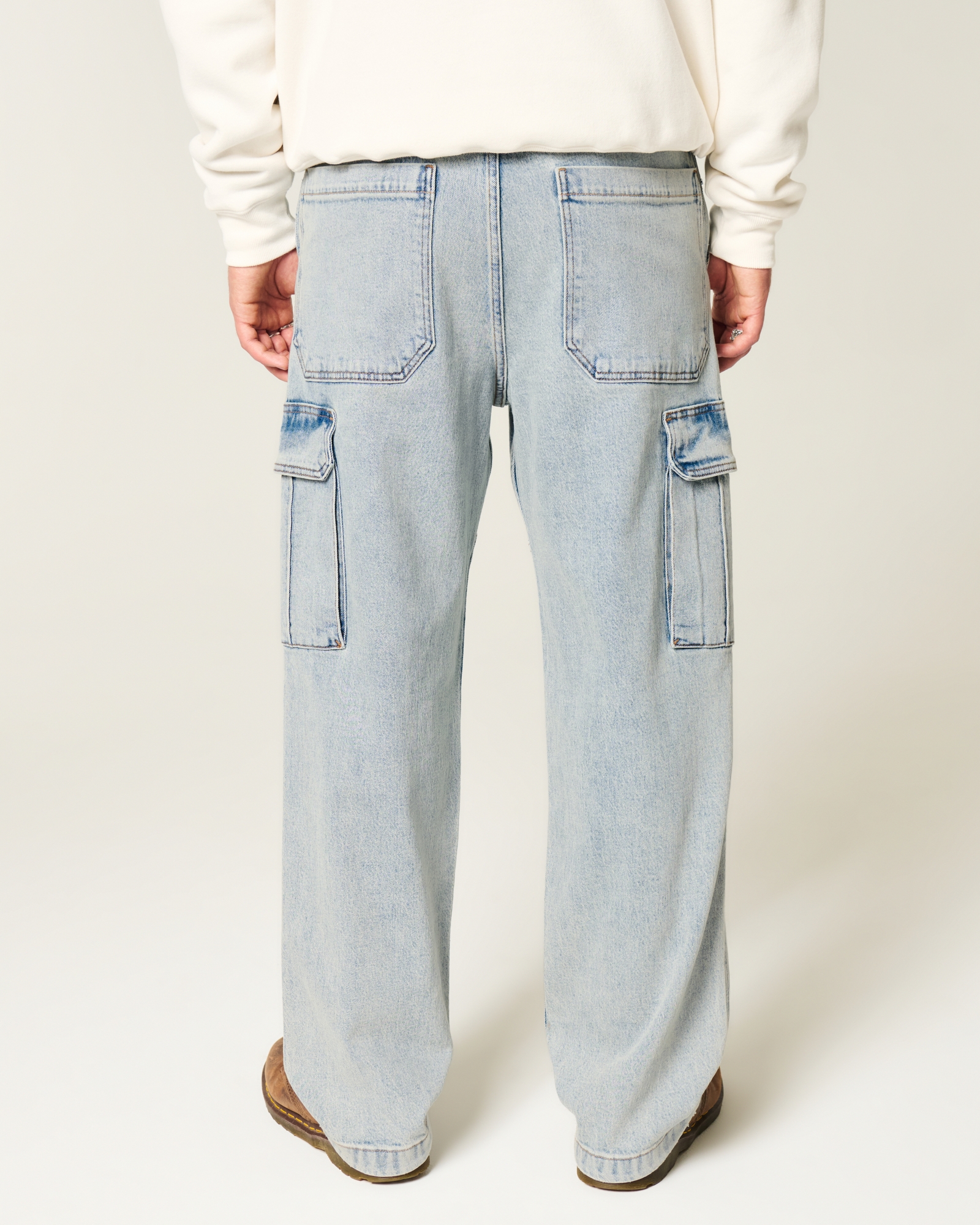Light Wash Baggy Jeans