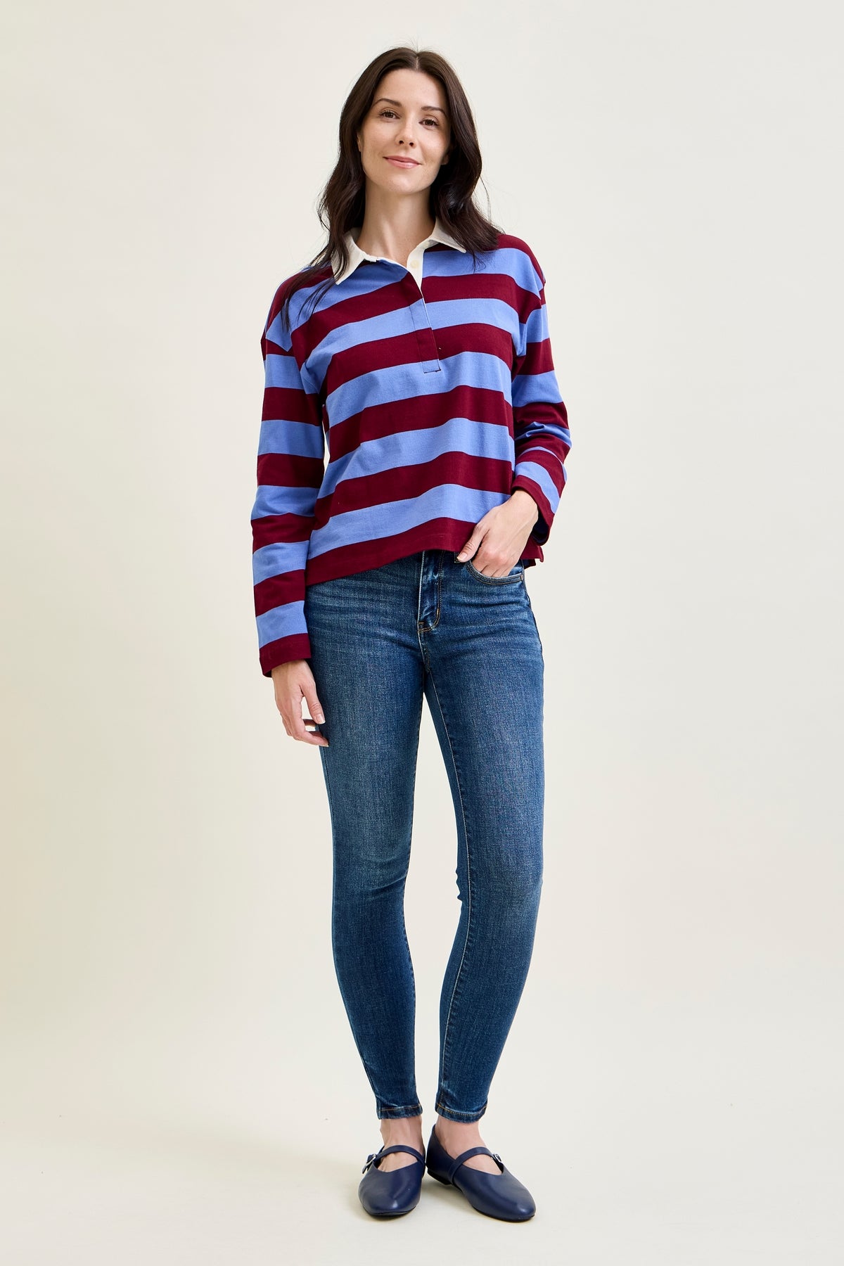 Joey Mid Rise Skinny Jeans With Handsand
