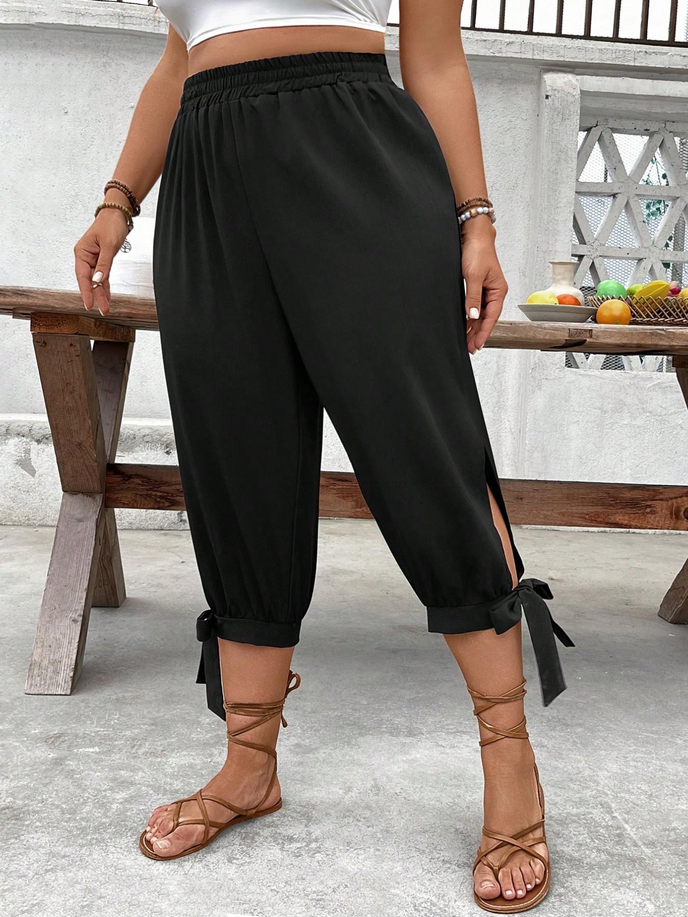 Plus-size solid-color cropped pants