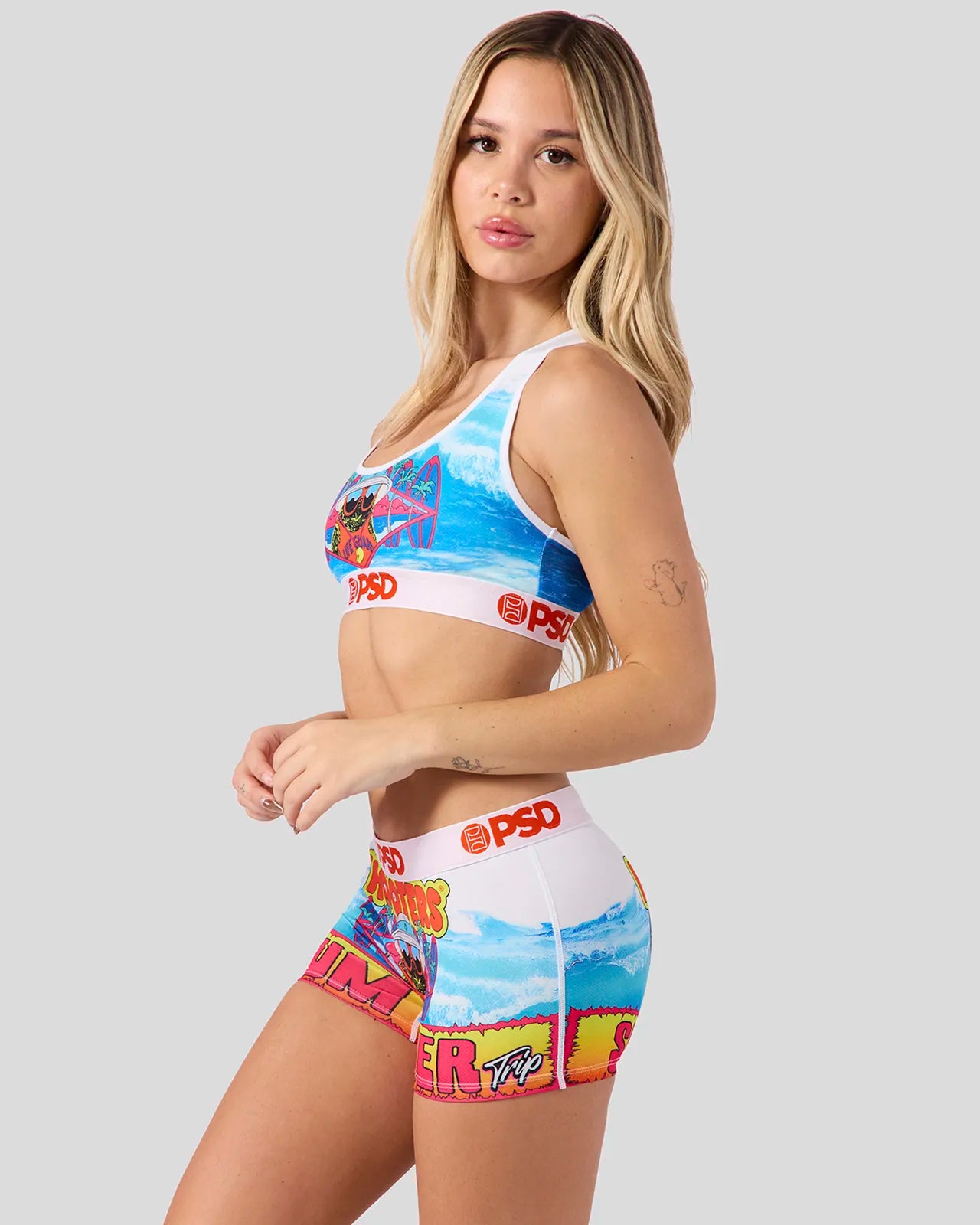 Hooters - Summer
