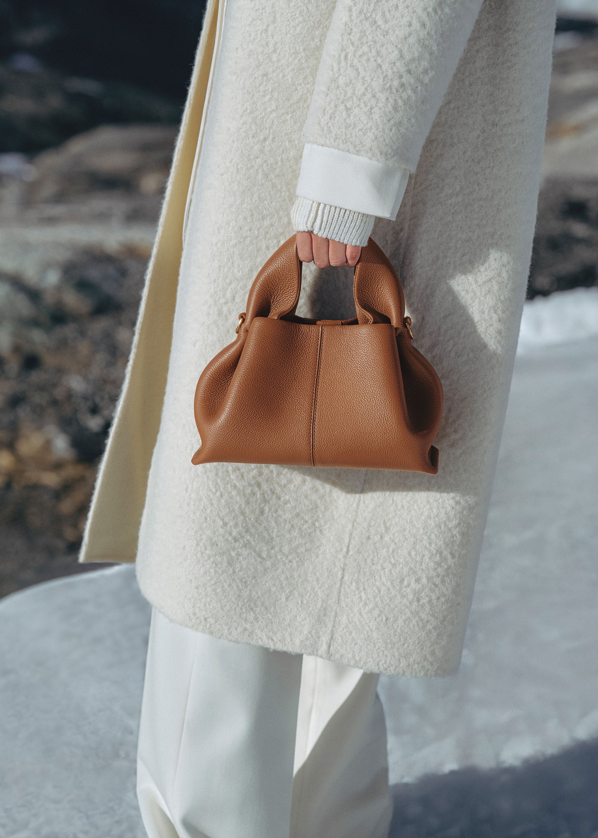 Numéro Neuf Mini - Textured Camel Clearance sale