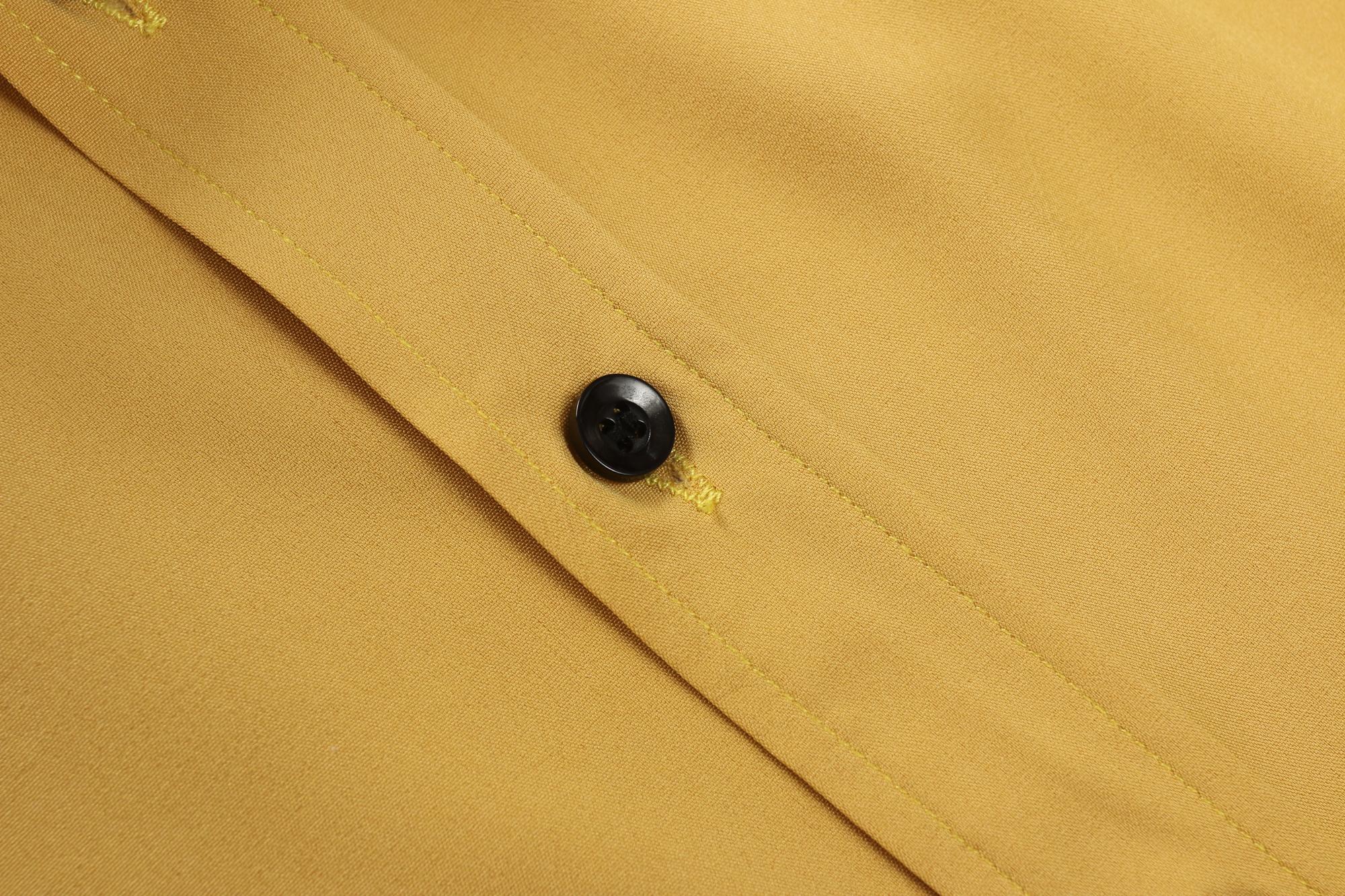 Men's solid-color long-sleeve shirt featuring a notched lapel design