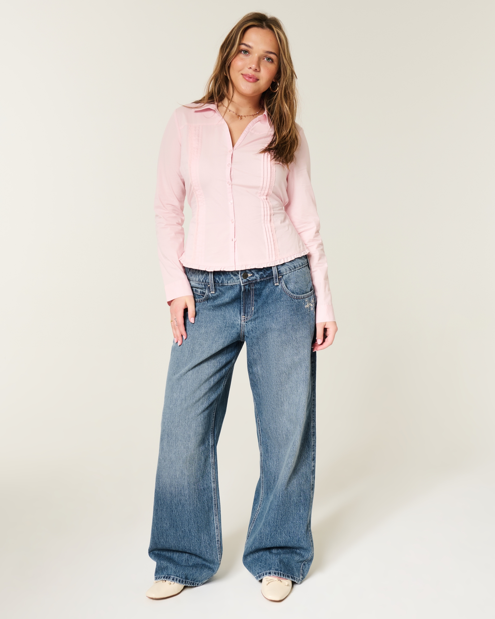 Low-Rise Dark Wash Baggy Jeans