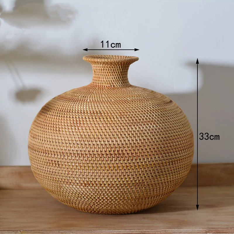Round Urn Dry Flower Basket
