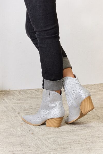 Star of the Show Rhinestone Ankle Cowboy Boots in Silver