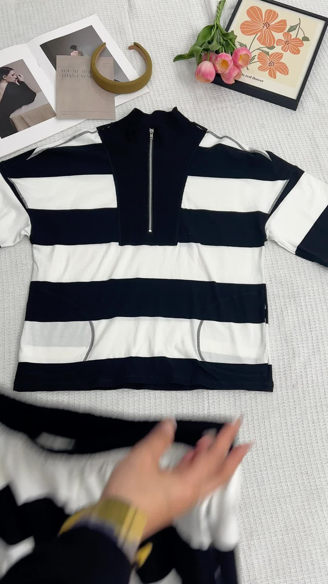 Women Striped Workout Set Two Piece Outfit Tracksuit Oversized Lounge Set Top and Shorts Sets with Pockets