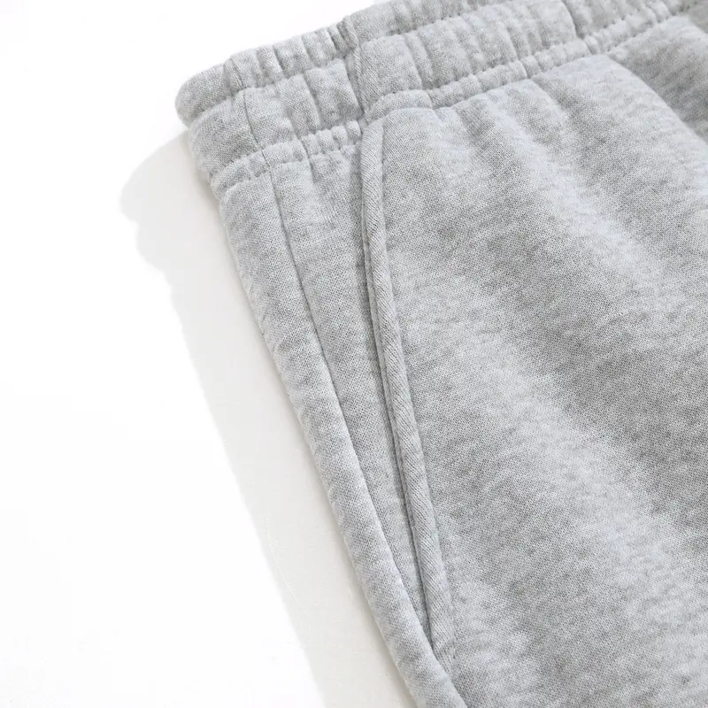 Men's 7-Inch Casual Athletic Shorts (Free Socks Included) — Multiple Colors Available