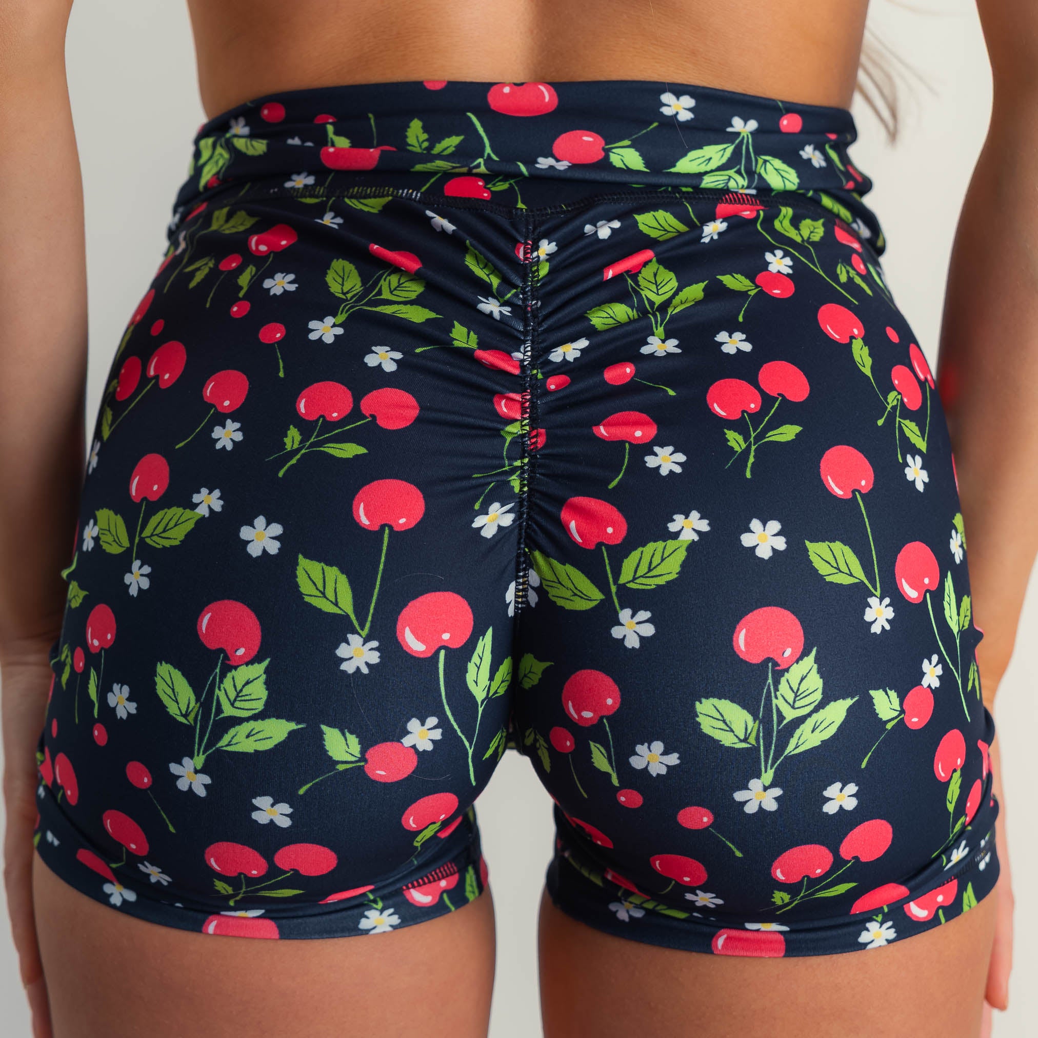 SCRUNCH BIKER SHORTS 